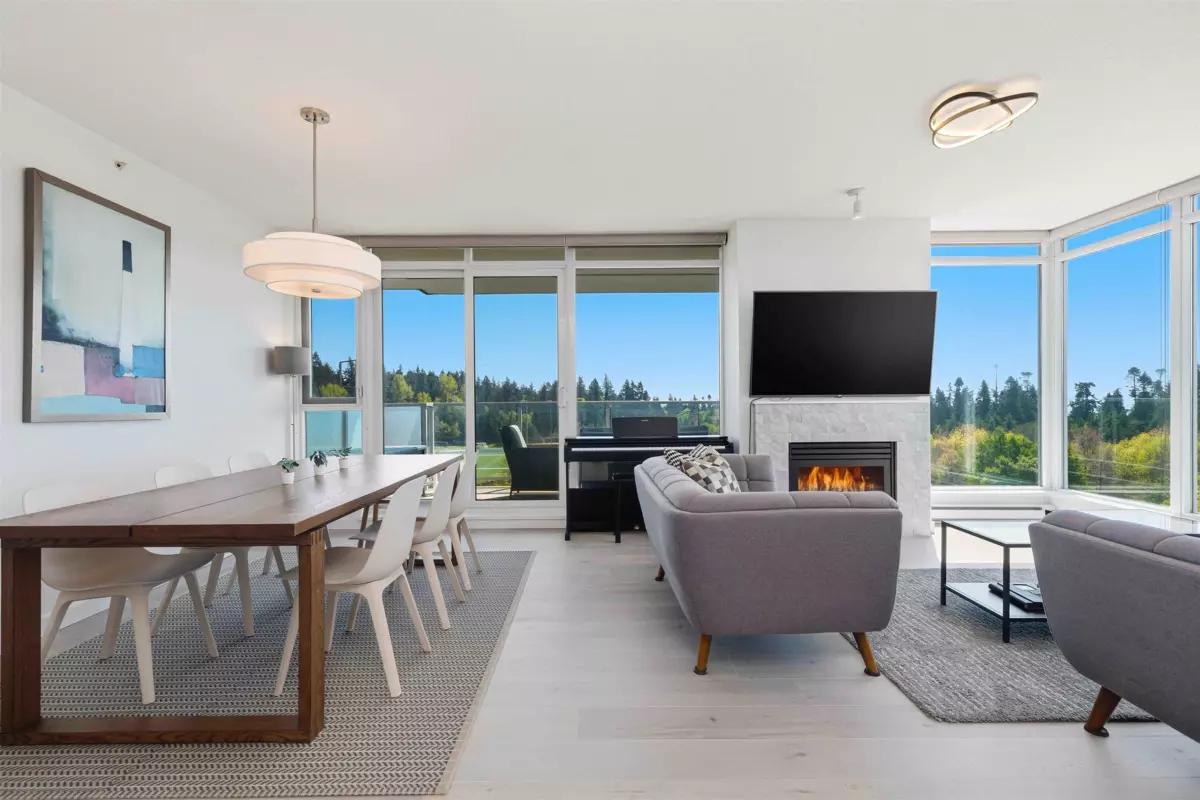Family Room Photo of 905 2688 West Mall, Vancouver, BC