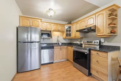 402 2920 Ash Street, Vancouver, BC, Vancouver — Apartment/Condo for sale