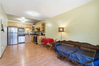 Kitchen Photo of 402 2920 Ash Street, Vancouver, BC