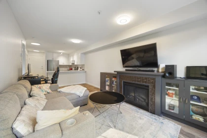 Pantry Photo of 207 14877 100 Avenue, Surrey, BC