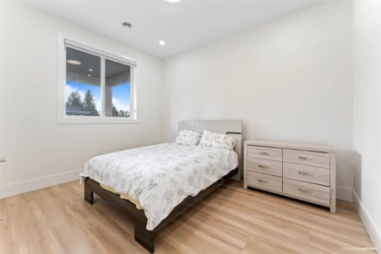 Basement Recreation Room Photo of 11088 84 Avenue, Delta, BC