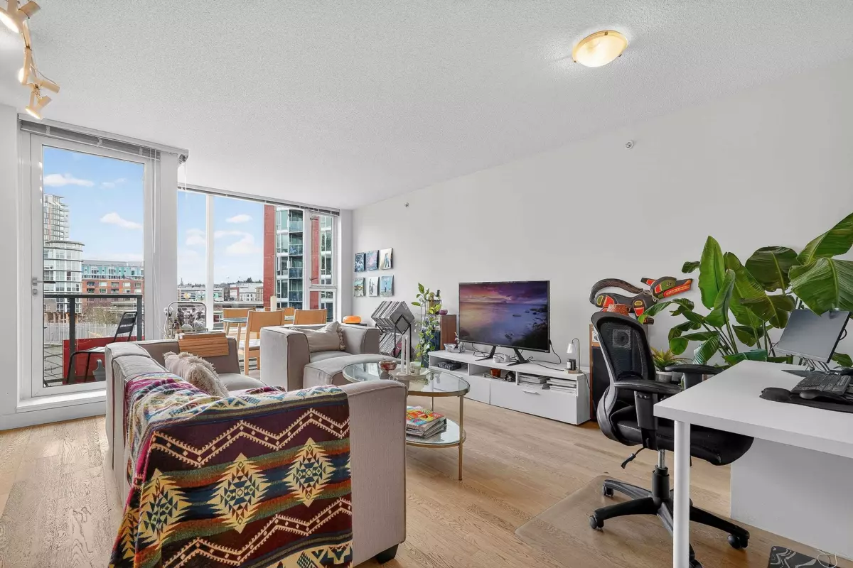 Family Room Photo of 904 251 E 7th Avenue, Vancouver, BC