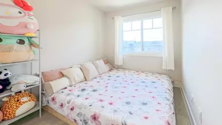 Bedroom 3 Photo of 23 189 Wood Street, New Westminster, BC