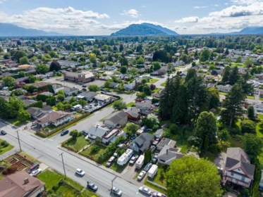 Garden / Landscaping Photo of 9813 Young Road, Chilliwack, BC