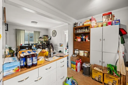 Kitchen Photo of 9813 Young Road, Chilliwack, BC