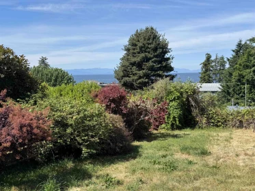 Breakfast Nook Photo of 4731 Laurel Avenue, Sechelt, BC