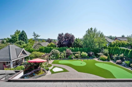 Hot Tub / Spa Photo of 16418 36a Avenue, Surrey, BC