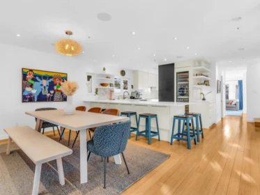 Kitchen Photo of 420 W 17th Avenue, Vancouver, BC