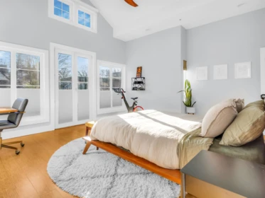 Powder Room Photo of 420 W 17th Avenue, Vancouver, BC