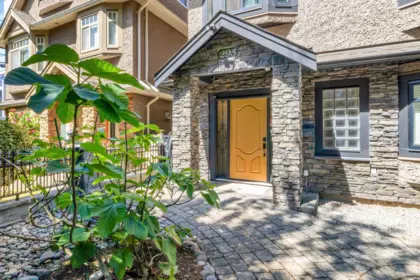 295 W 63rd Avenue, Vancouver, BC, Vancouver — Single Family Residence for sale