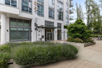 Fitness Center Photo Near 608 2435 Kingsway, Vancouver, BC