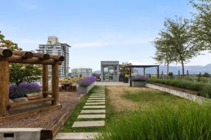 Hot Tub / Spa Photo of 608 2435 Kingsway, Vancouver, BC