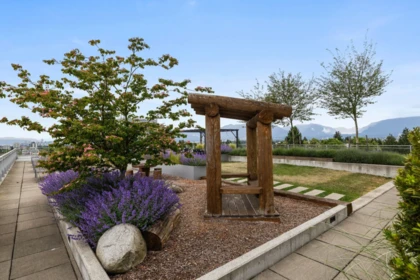 Outdoor Kitchen Photo of 608 2435 Kingsway, Vancouver, BC