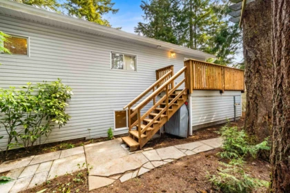Basement Recreation Room Photo of 20188 40 Avenue, Langley, BC