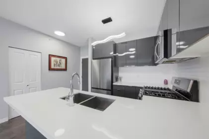 Primary Bathroom Photo of 426 15168 33 Avenue, Surrey, BC