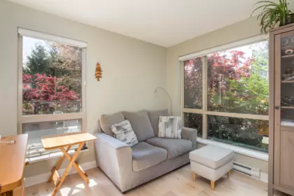 Loft / Bonus Room Photo of 103 500 Royal Avenue, New Westminster, BC