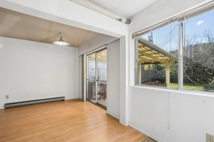 Basement Recreation Room Photo of 3740 Blundell Road, Richmond, BC