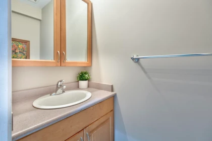 Primary Bathroom Photo of 4355 Albert Street, Burnaby, BC
