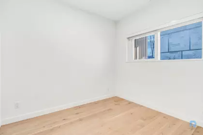 Entry Foyer Photo of 206 6000 MCKAY AVENUE, Burnaby BC V5H 0K2