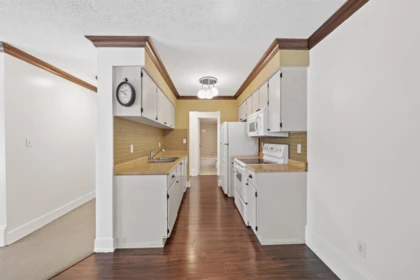 Guest Bathroom Photo of 411 4373 Halifax Street, Burnaby, BC