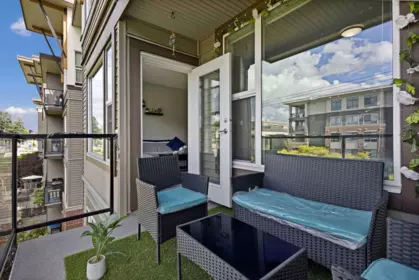 Outdoor Deck Photo of 310 33538 Marshall Road, Abbotsford, BC