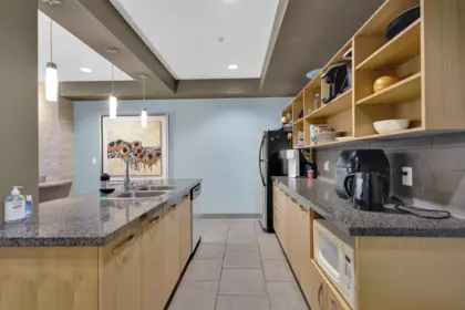 Outdoor Kitchen Photo of 310 33538 Marshall Road, Abbotsford, BC