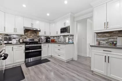 Loft / Bonus Room Photo of 18238 58b Avenue, Surrey, BC