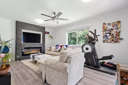 Office / Den Photo of 18238 58b Avenue, Surrey, BC