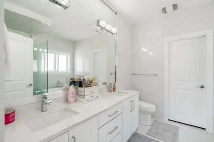 Office / Den Photo of 5921 140b Street, Surrey, BC