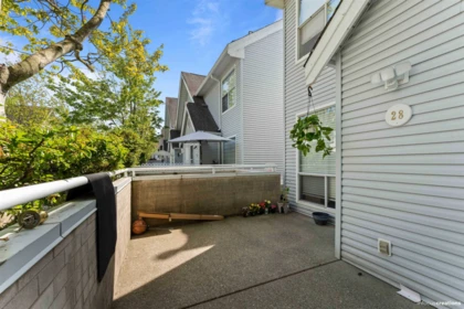 28 13713 72a Avenue, Surrey, BC, Surrey — Townhouse for sale