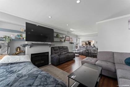 Kitchen Photo of 28 13713 72a Avenue, Surrey, BC