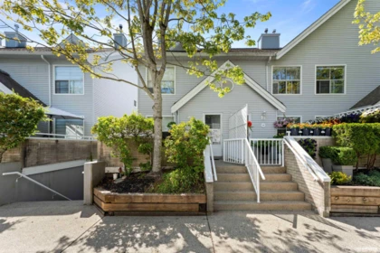 28 13713 72a Avenue, Surrey, BC, Surrey — Townhouse for sale