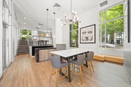 Entry Foyer Photo of 601 1010 Richards Street, Vancouver, BC