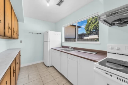 Breakfast Nook Photo of 9091 Ash Street, Richmond, BC