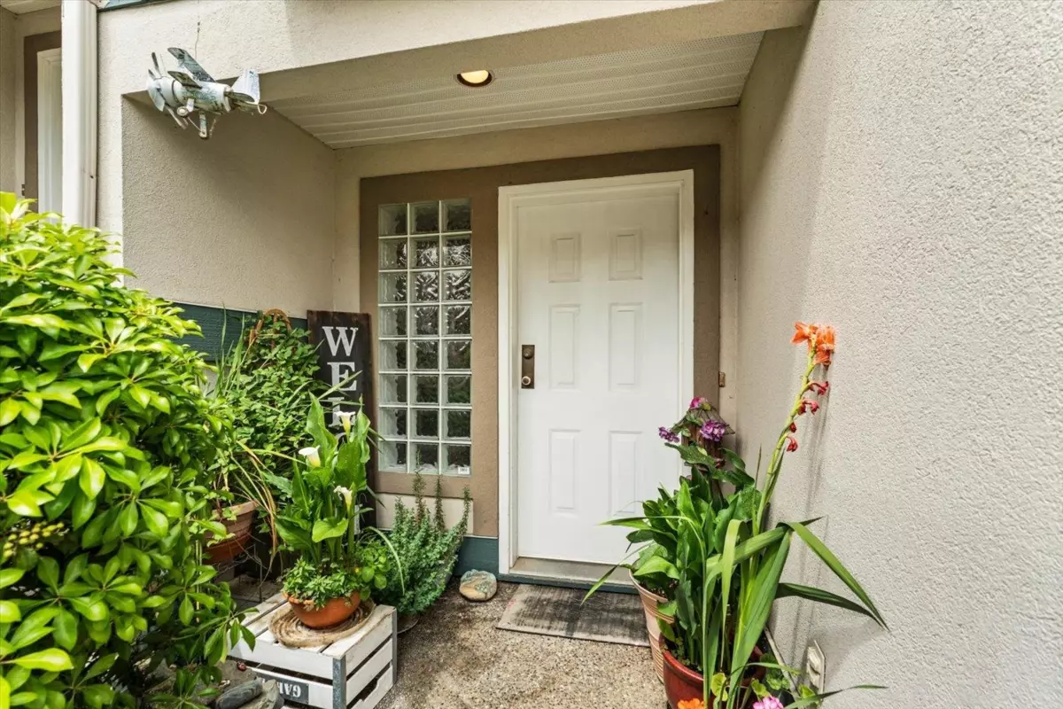 Exterior Rear Photo of 15 8590 Sunrise Drive, Chilliwack, BC