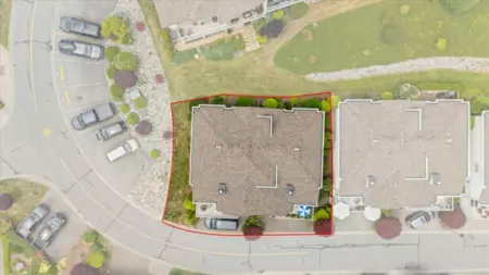 Community Amenities Photo (Clubhouse) of 15 8590 Sunrise Drive, Chilliwack, BC