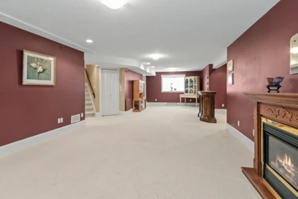 Entry Foyer Photo of 5879 165 Street, Surrey, BC