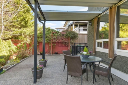 Front Yard Photo of 5879 165 Street, Surrey, BC