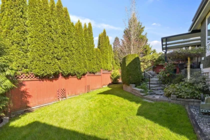 Garden / Landscaping Photo of 5879 165 Street, Surrey, BC