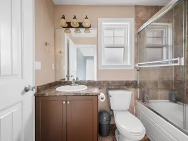 Mudroom Photo of 6893 192nd Street, Surrey, BC