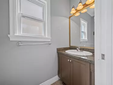 Walk-In Closet Photo of 6893 192nd Street, Surrey, BC
