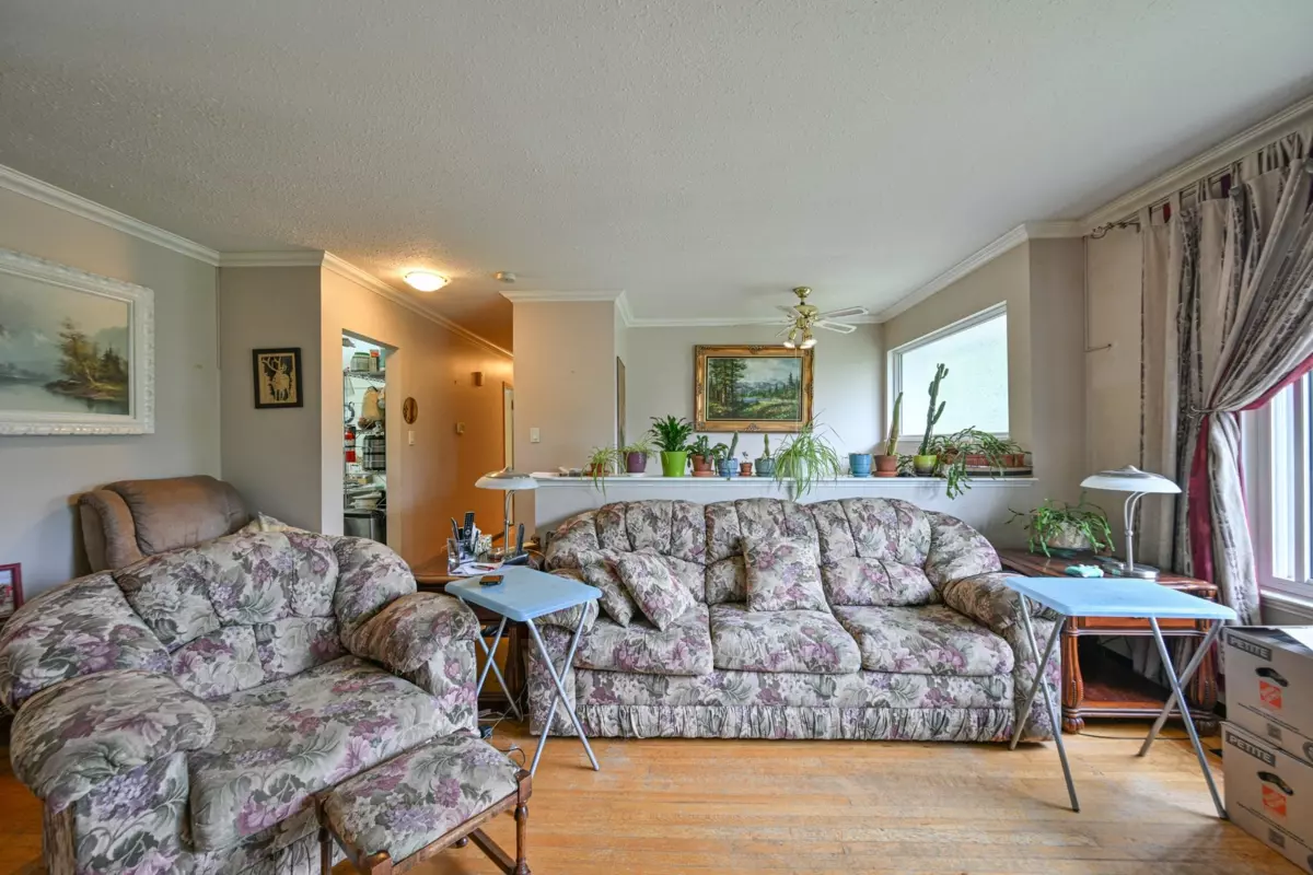 Family Room Photo of 8532 Brooke Road, Delta, BC