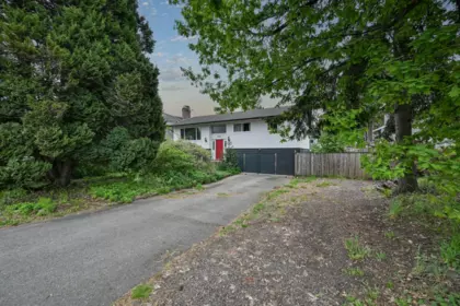 8532 Brooke Road, Delta, BC, Delta — Single Family Residence for sale