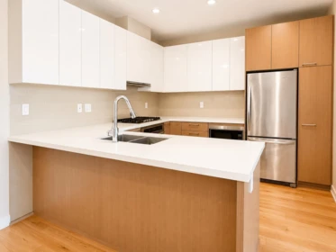 719 5399 Cedarbridge Way, Richmond, BC, Richmond — Apartment/Condo for sale