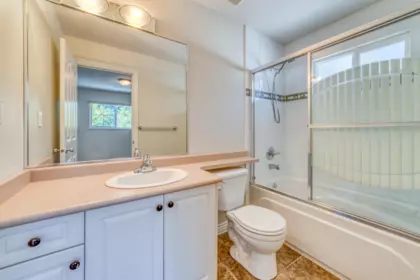 Hallway Photo of 10925 168 Street, Surrey, BC