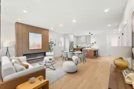 1 1368 Park Drive, Vancouver, BC