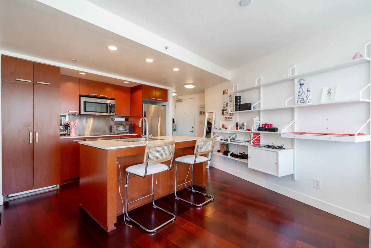 Dining Area Photo of 2206 1255 Seymour Street, Vancouver, BC