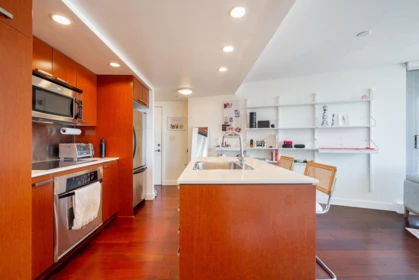 2206 1255 Seymour Street, Vancouver, BC, Vancouver — Apartment/Condo for sale