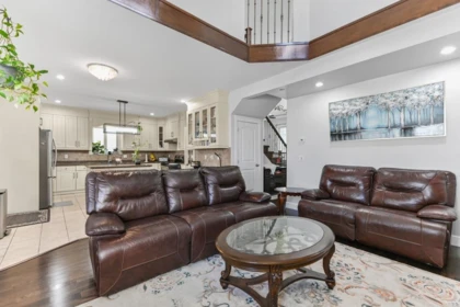 Breakfast Nook Photo of 17371 64 Avenue, Surrey, BC