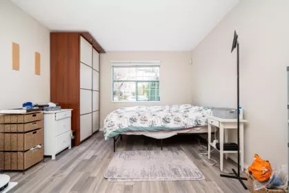 Office / Den Photo of 109 5250 Victory Street, Burnaby, BC